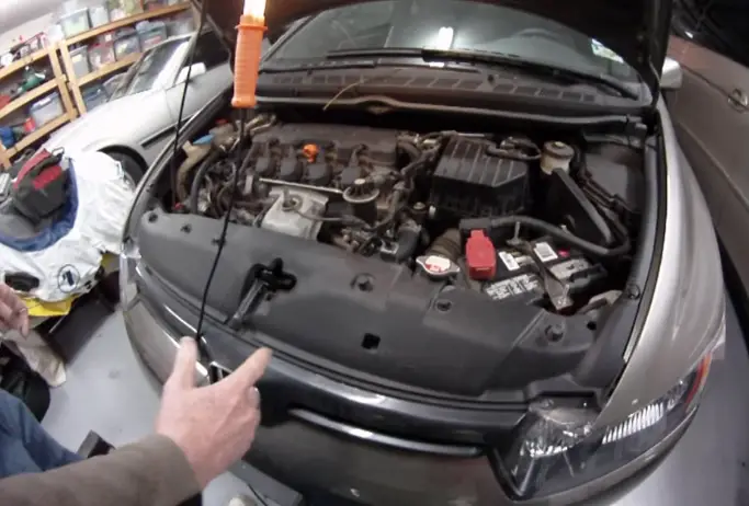 How to Open the Hood of a Honda Civic from the Outside?