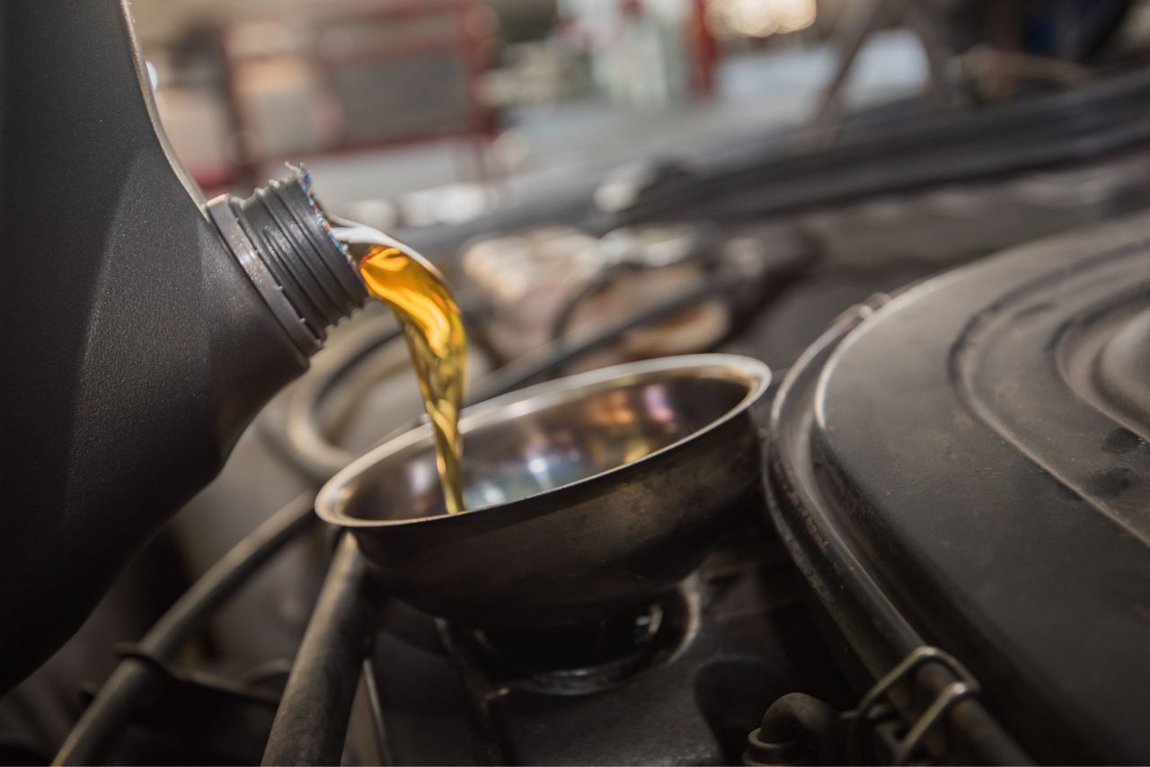 What Is the Honda Civic Oil Change Interval? (By Experts