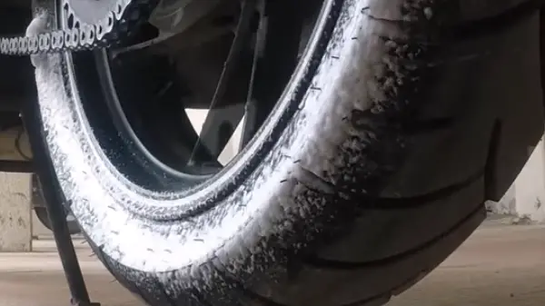 Can You Use Tire Shine Products On Motorcycle Tires?